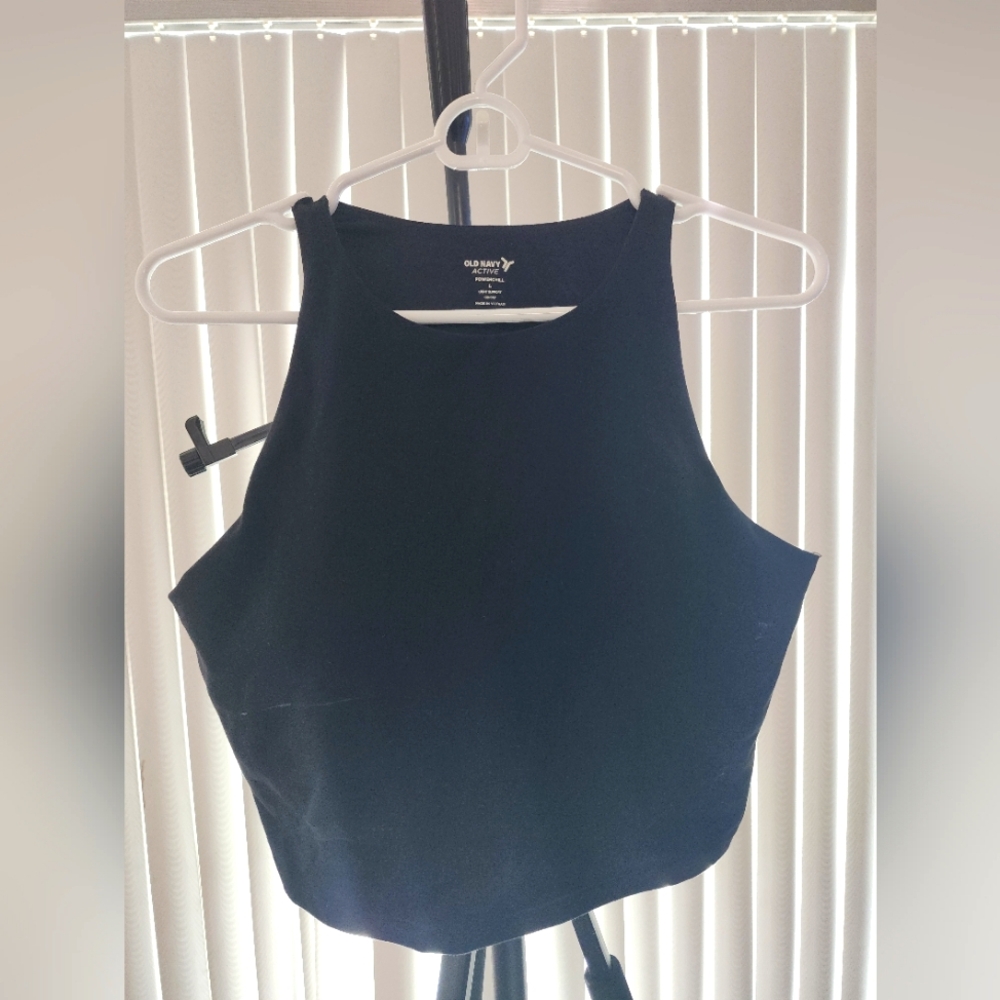 Cropped Sleeveless Top